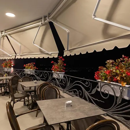 Dior 4* Krujë