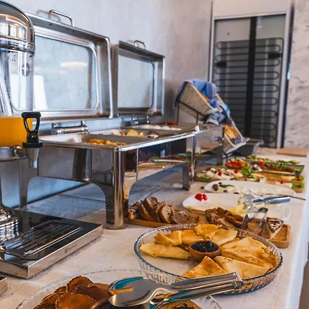 Dior Hotel 4*