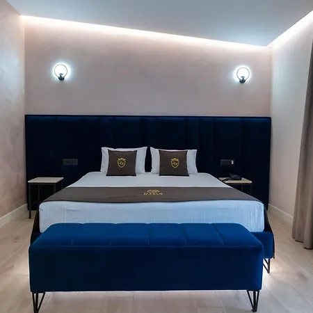 Hotel Dior