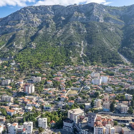 Hotel Dior Krujë