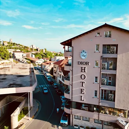 Dior 호텔